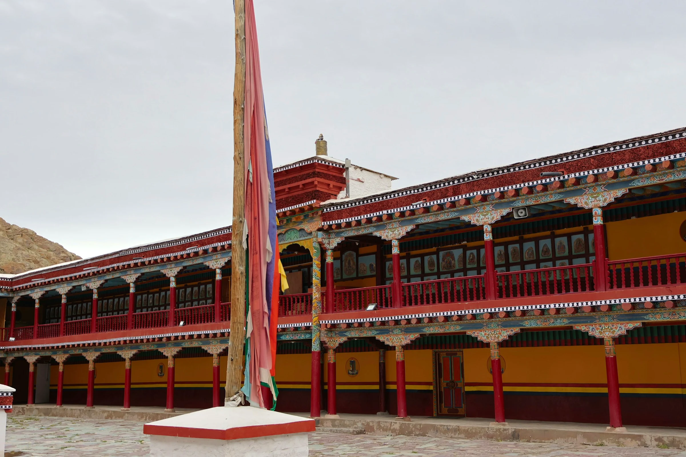 9D Kunming Shangri-La Balagezong via CZ - Foto 3