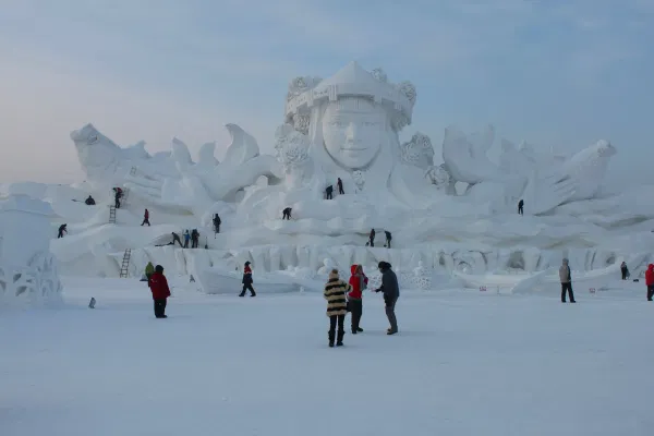 10D Winter Wonderland Harbin & Changbaishan Tour