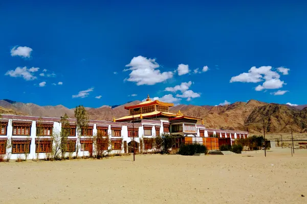 10D Complete Shangrila Discovery via Kunming & Lijiang